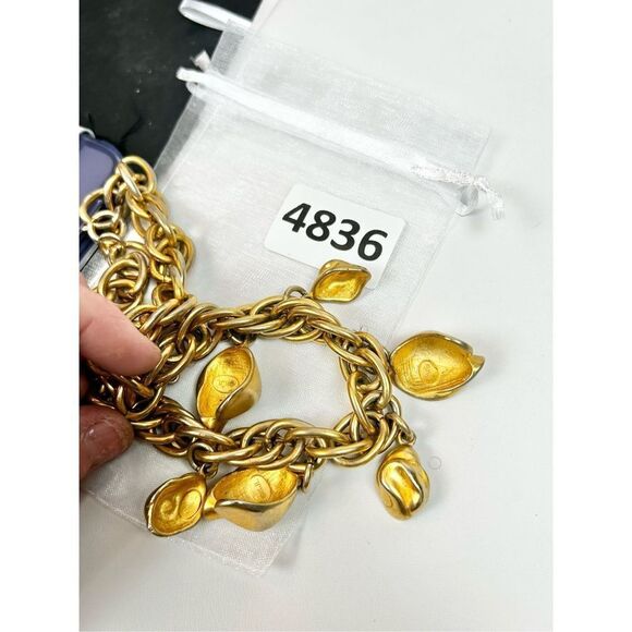 Vtg Kenneth Jay Lane Graduated Gold chucky necklace statement piece signed KJL - Picture 7 of 8